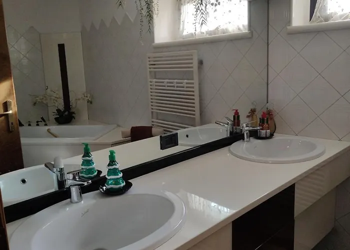 Le Coin Des Canards Vacation 펜션 아오스타